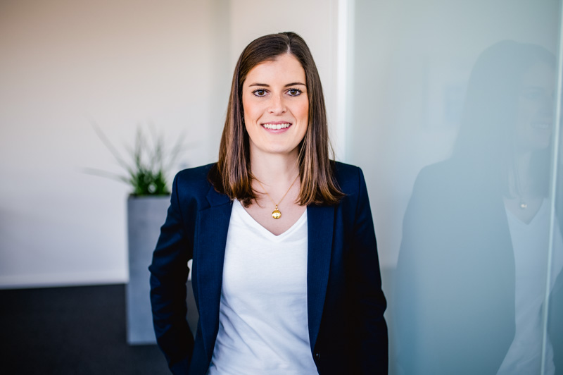 Porträt von Lisa Doeker-Mertens