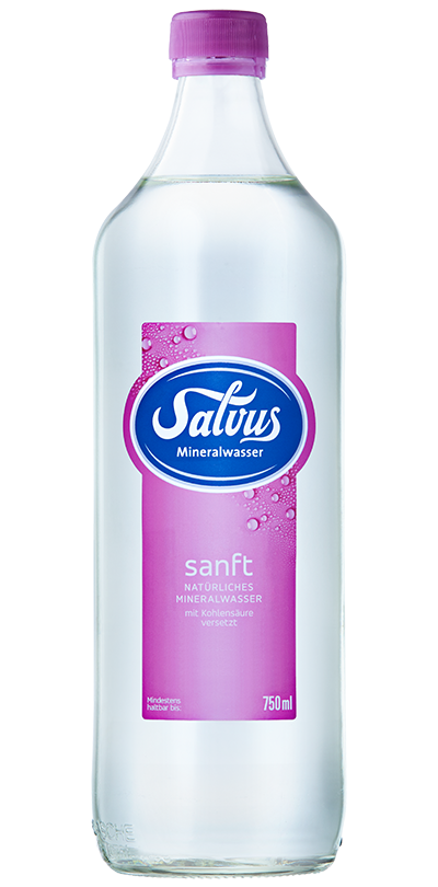 salvus-sanft-mineralwasser-glas Darstellung des Salvus sanft Mineralwassers in der 0,75L Glasflasche